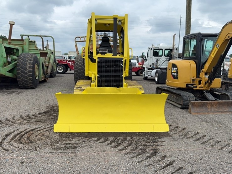 john-deere-450-image-2