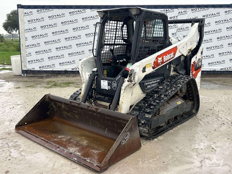 2022-bobcat-t76-image-1