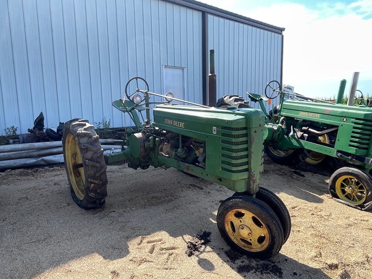 john-deere-h-image-3