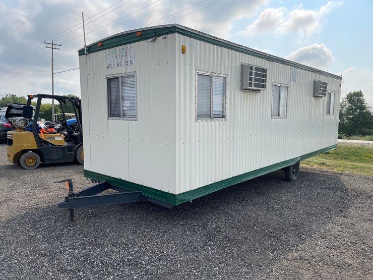#4483-•-26'-single-axle-job-trailer-image-8
