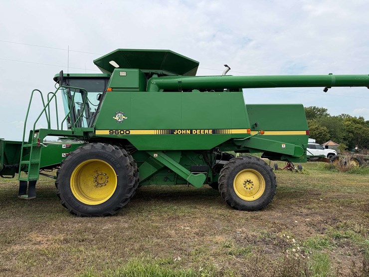 1997-john-deere-9600-image-8