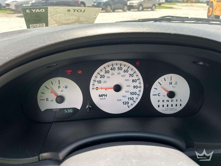 2005-dodge-caravan-image-18