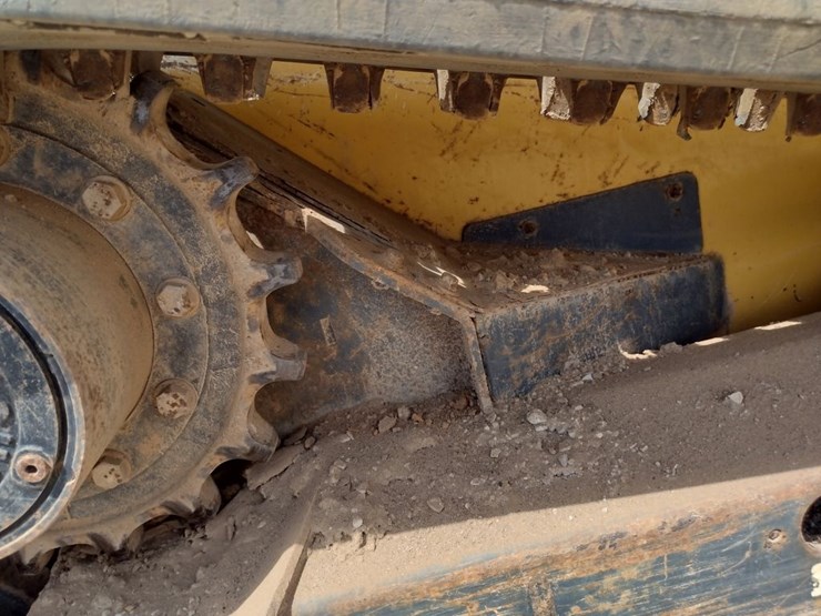 deere-333g-image-25