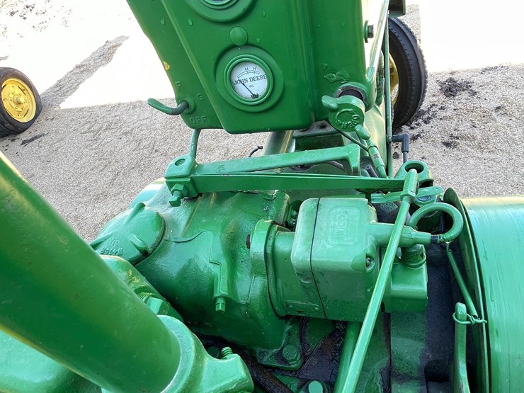 john-deere-h-image-31