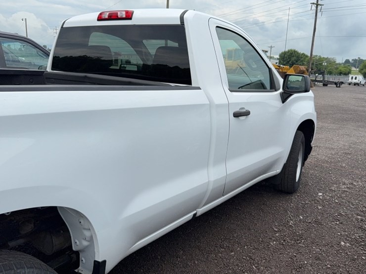 2020-chevrolet-1500-image-6