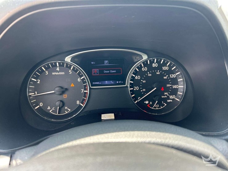 2018-nissan-pathfinder-image-16