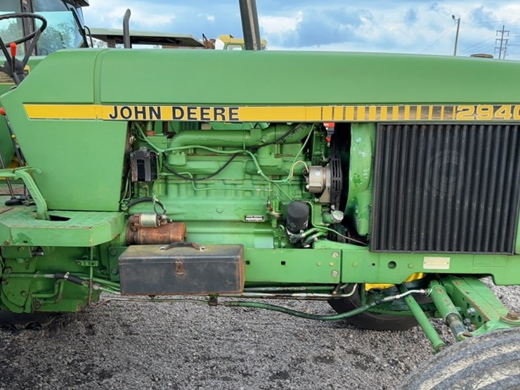 john-deere-2940-image-5