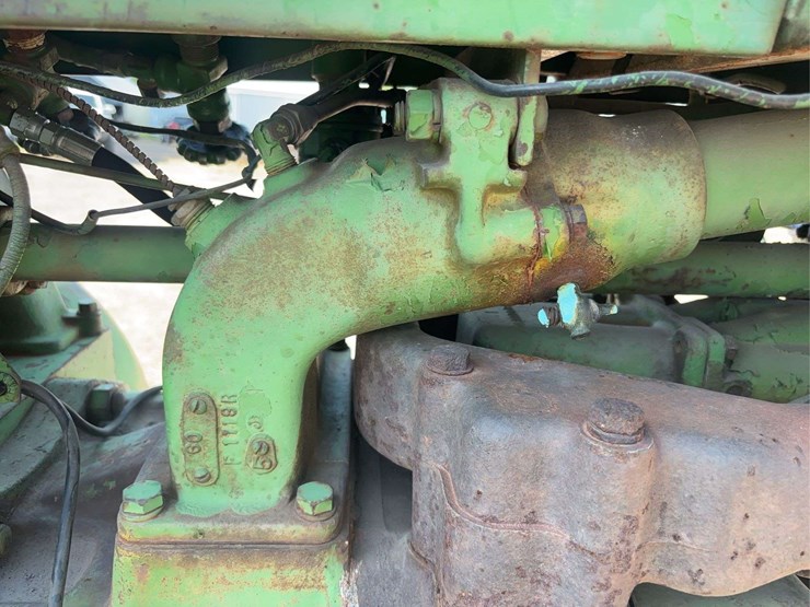 john-deere-70-image-56