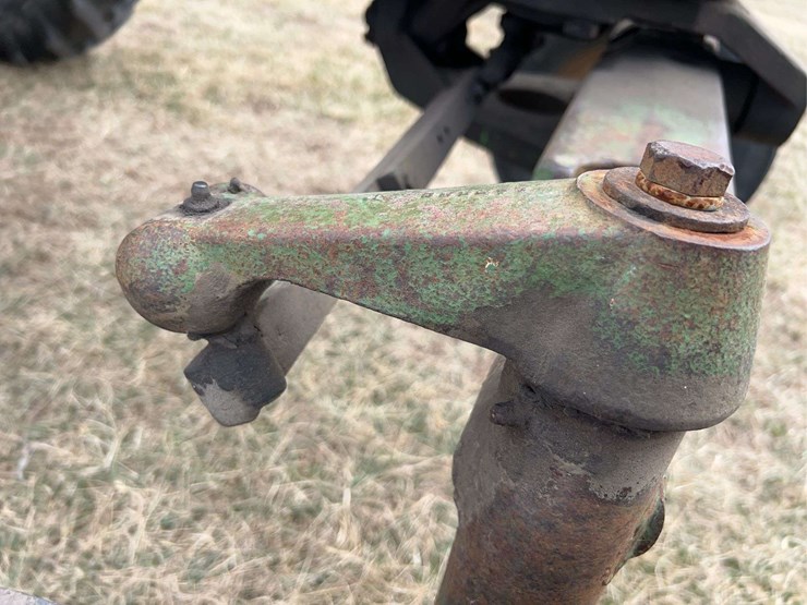 john-deere-720-image-21