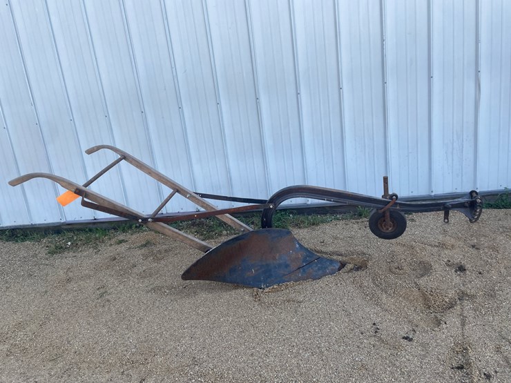 #4687-•-walk-behind-single-bottom-plow-image-2
