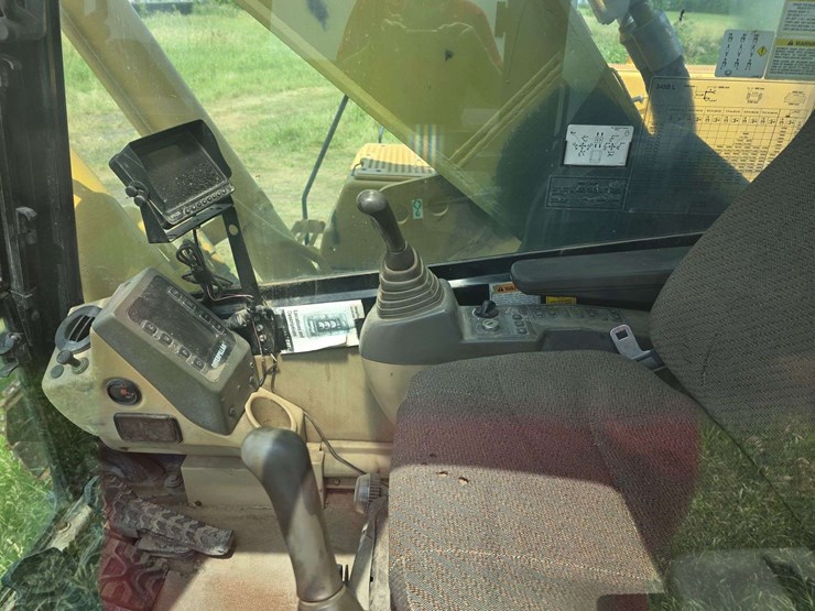 2002-caterpillar-345b-image-53