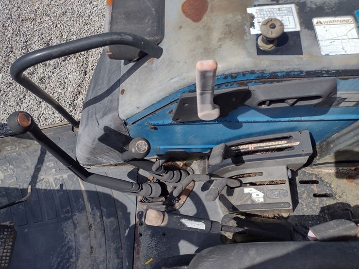 new-holland-tl90-image-10