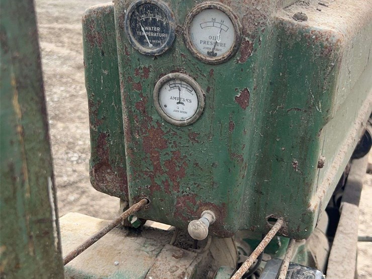 john-deere-model-b-image-42