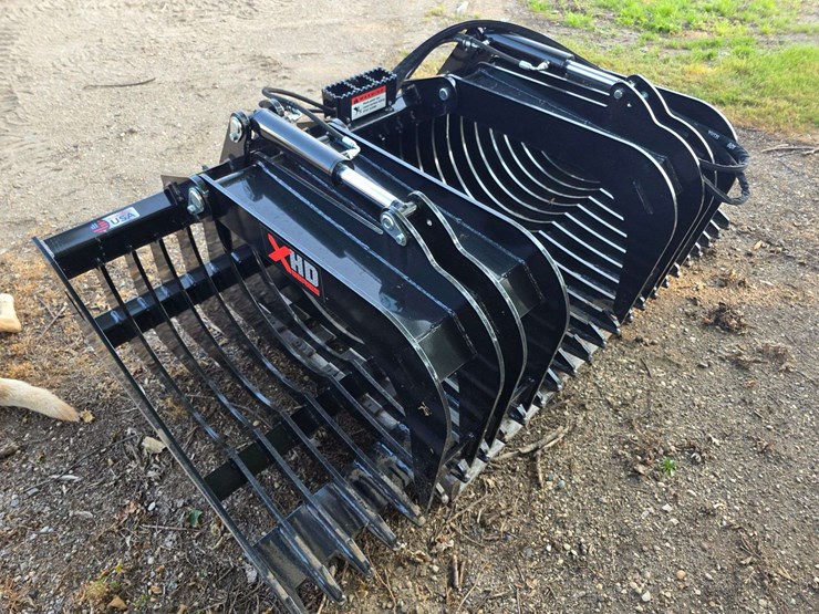 rock-solid-xhd-series-84”-heavy-duty-rock-bucket,-weights-1,700lbs,-made-from-½”-ar500-steel,-made-f-image-8