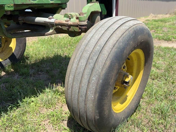 john-deere-2510-image-19