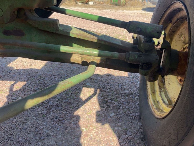 john-deere-70-image-36