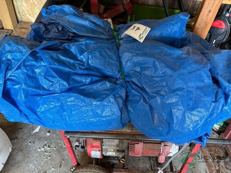 large-tarp-image-1