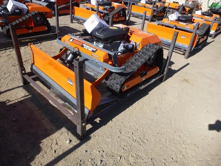 tpm-rm900sb-r/c-lawn-mower-image-1