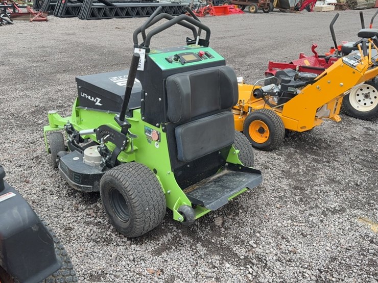 #3079-•-greenworks-commercial-gz485-electric-mower-image-8