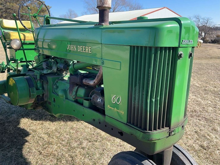 john-deere-60-image-10