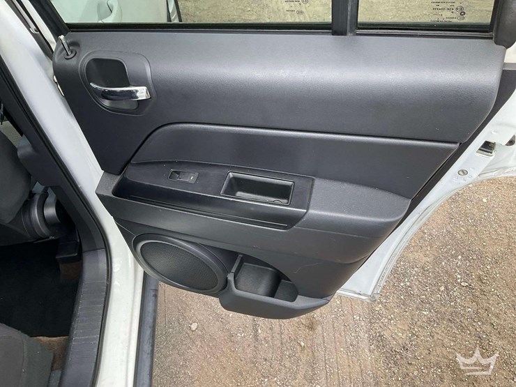 2016-jeep-compass-image-20