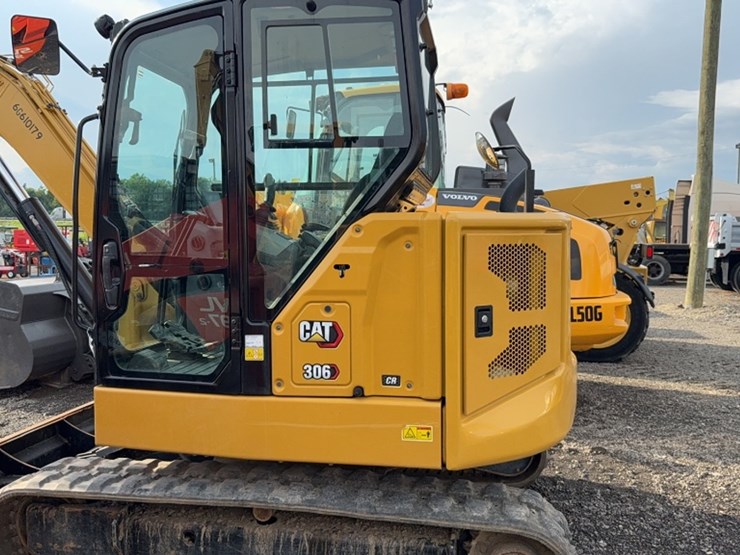 caterpillar-306-cr-image-15
