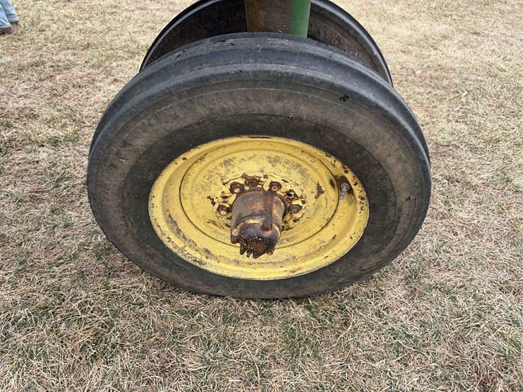 john-deere-60-image-18