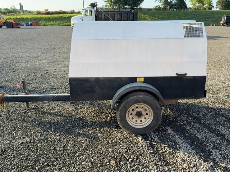 #2096-•-rotair-towable-air-compressor-image-8