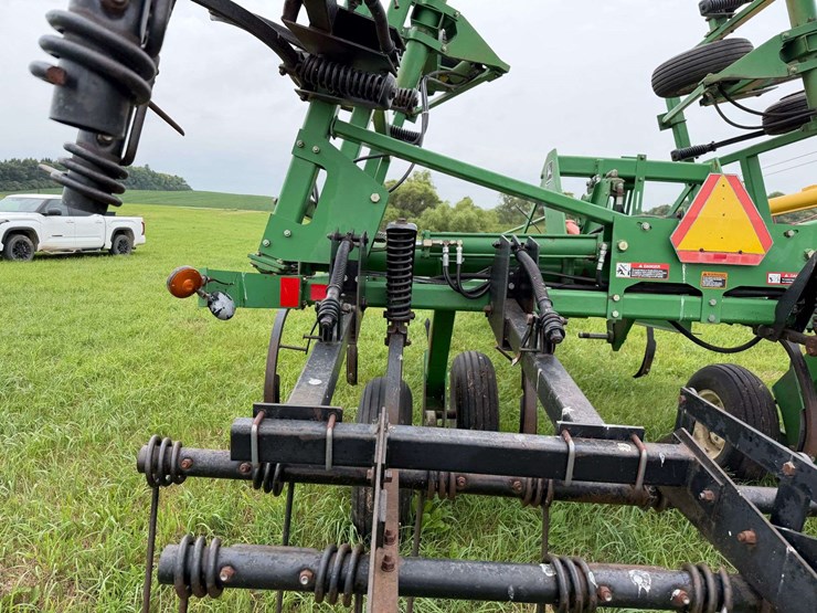 john-deere-680-image-26