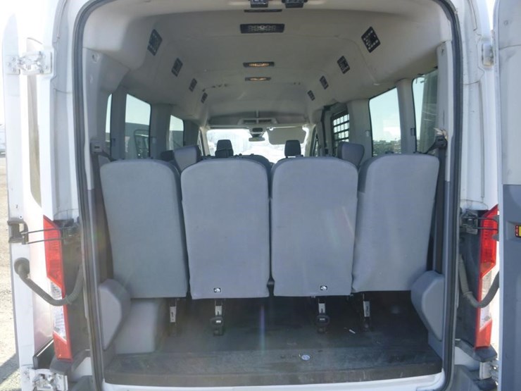2019-ford-transit-image-8