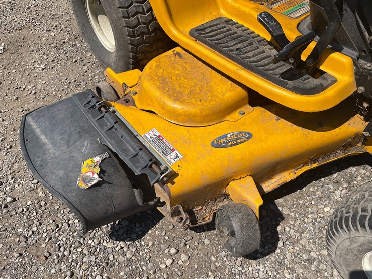 cub-cadet-lt1050-image-12
