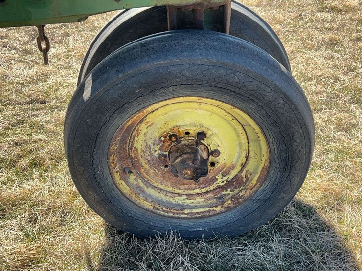 john-deere-530-image-21
