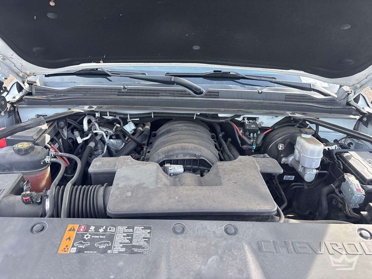 2019-chevrolet-tahoe-image-8