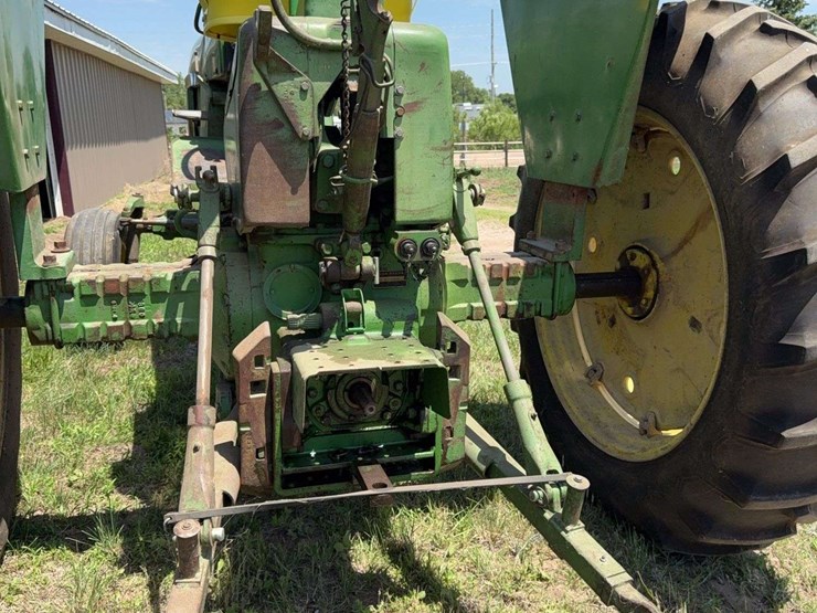 john-deere-2510-image-35