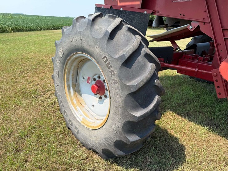 case-ih-1660-image-30