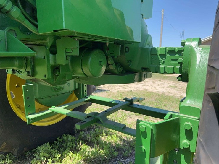 john-deere-3020-image-29