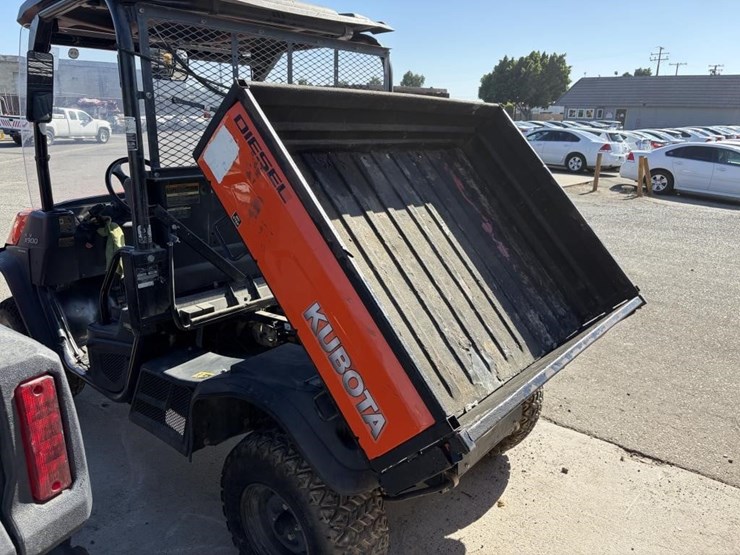 2017-kubota-rtv-x900-image-11