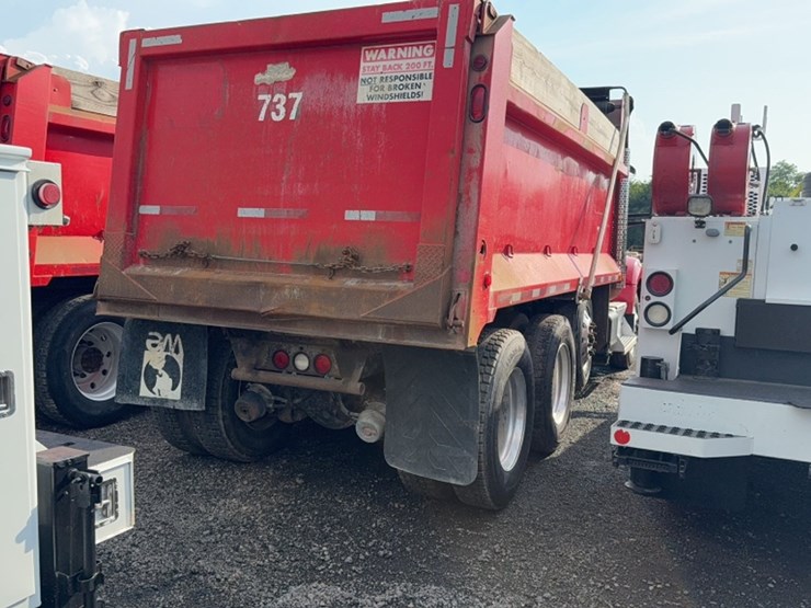 2016-kenworth-t880-image-8