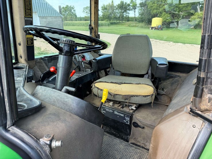 1992-john-deere-4760-image-69