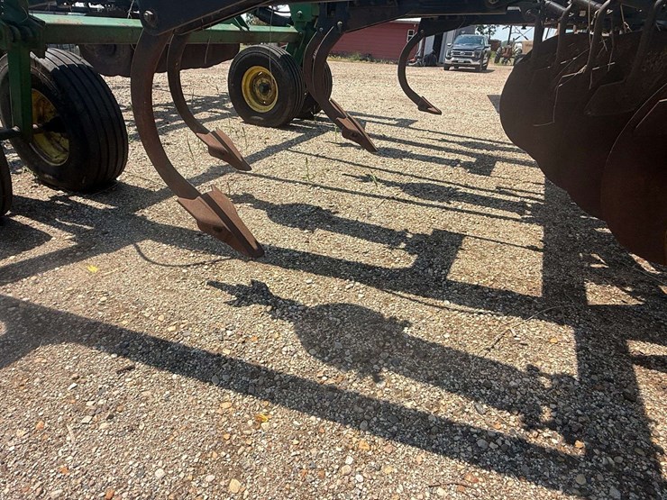 john-deere-510-image-14