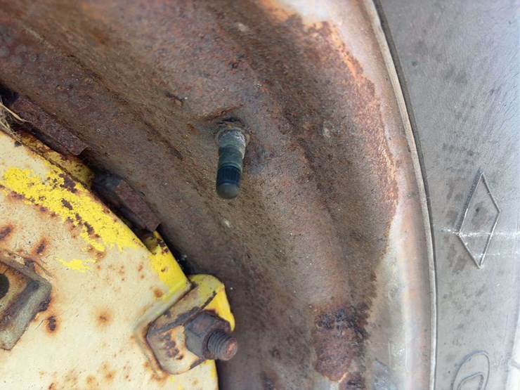 john-deere-70-image-89