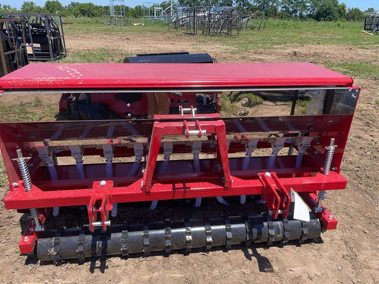 agt-skid-steer-seed-drill-image-1