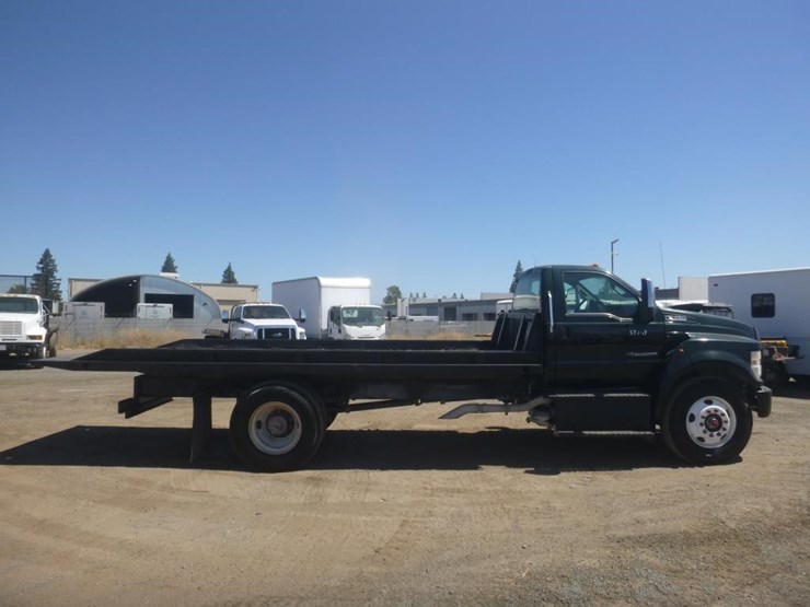 2017-ford-f750-image-7