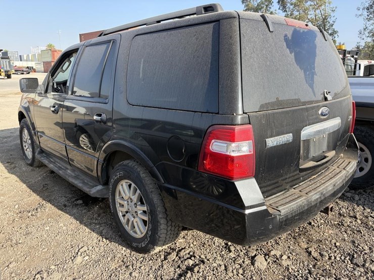 2014-ford-expedition-image-4