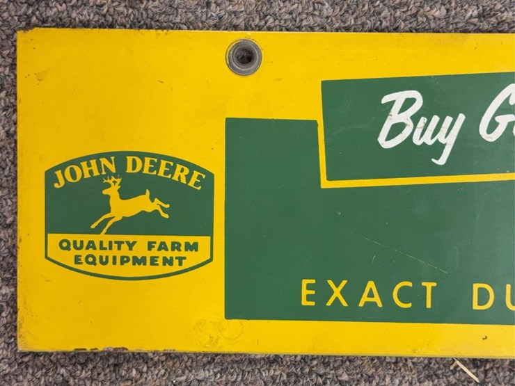 john-deere-quality-farm-equipment-parts-sst-sign-image-2