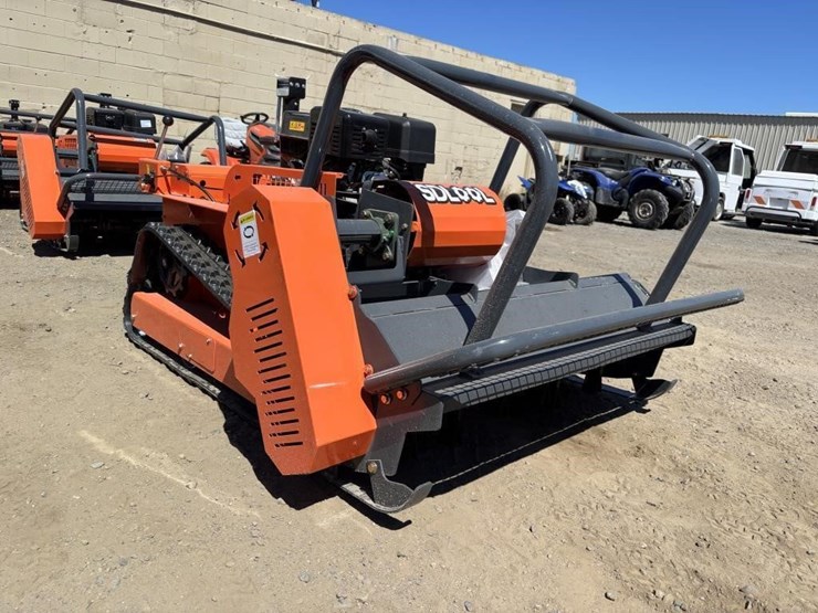 2026-sdlool-lm1000q-rc-flail-mower-image-2