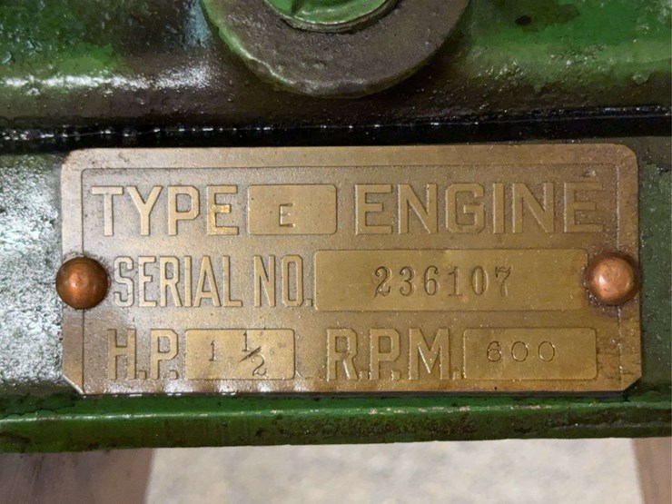 john-deere-112-image-12