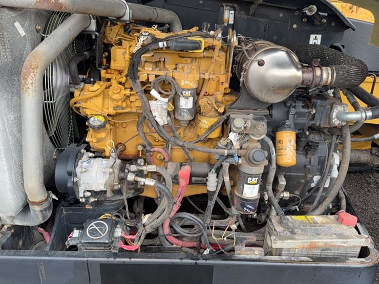 caterpillar-tl642c-image-5