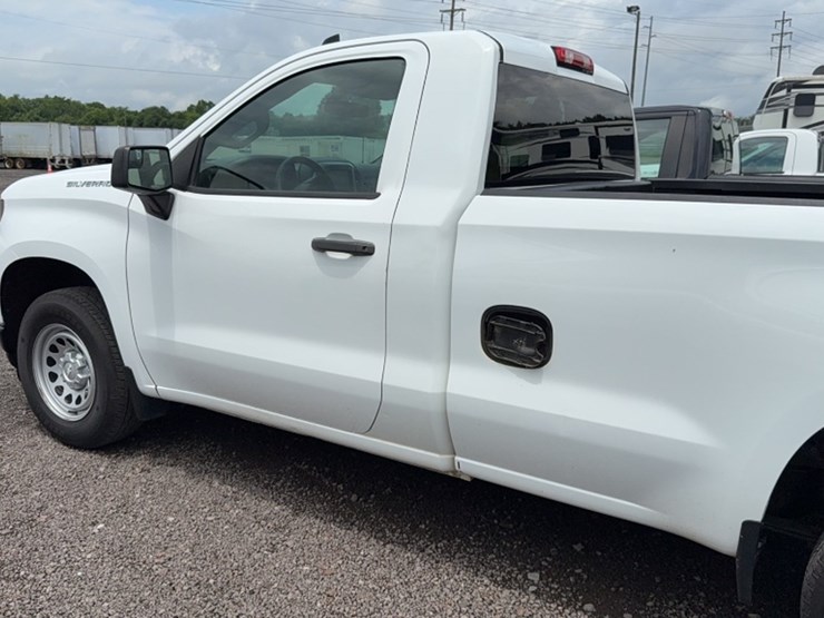 2021-chevrolet-1500-image-12