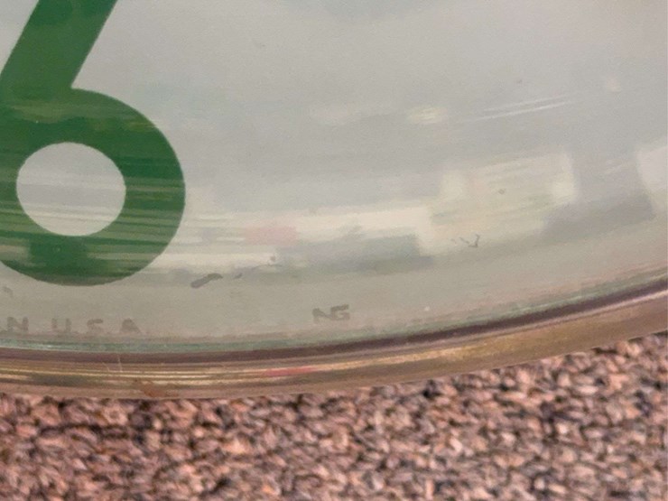 john-deere-dealer-clock-image-5